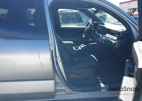 2025 Toyota Tacoma Sr5 4Wd from USA, damaged, VIN 3TMLB5JNXSM119298